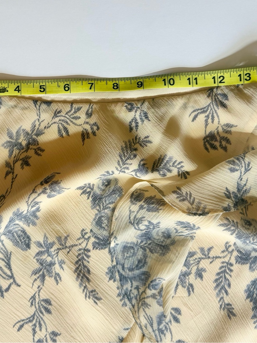 Lauren Ralph Lauren 100% Silk Floral Ruffle Asymmetrical Midi Skirt Size 8 - Picture 6 of 7